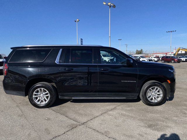 2023 Chevrolet Suburban LT