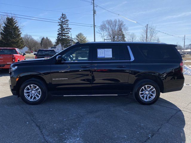 2023 Chevrolet Suburban LT