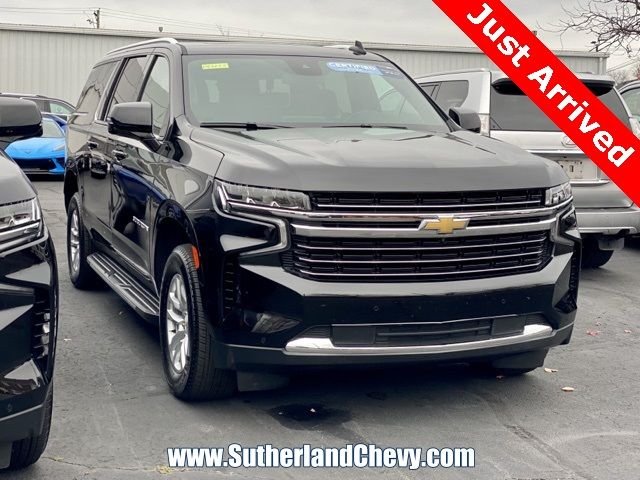 2023 Chevrolet Suburban LT