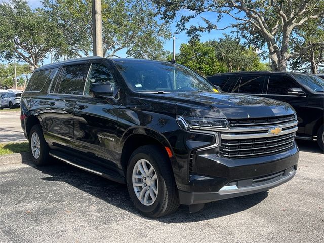 2023 Chevrolet Suburban LT