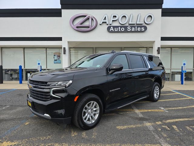 2023 Chevrolet Suburban LT