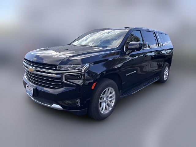 2023 Chevrolet Suburban LT