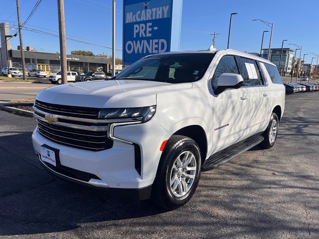 2023 Chevrolet Suburban LT