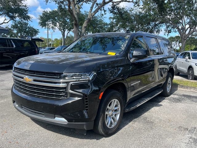 2023 Chevrolet Suburban LT