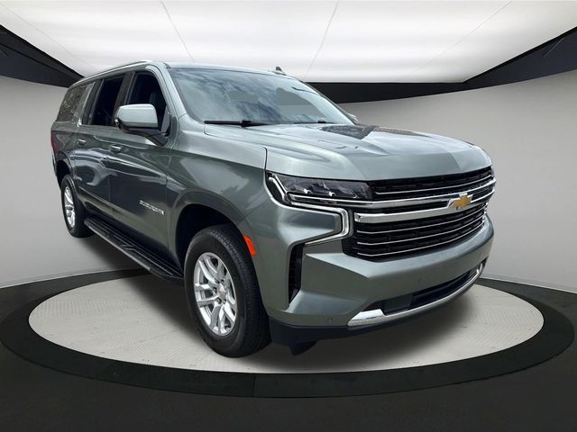 2023 Chevrolet Suburban LT