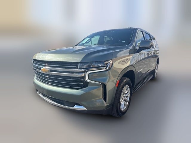 2023 Chevrolet Suburban LT