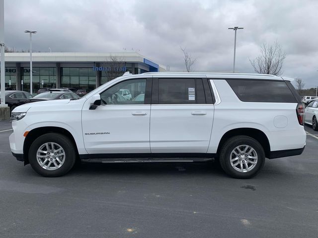 2023 Chevrolet Suburban LT