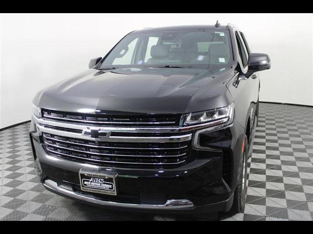 2023 Chevrolet Suburban LT