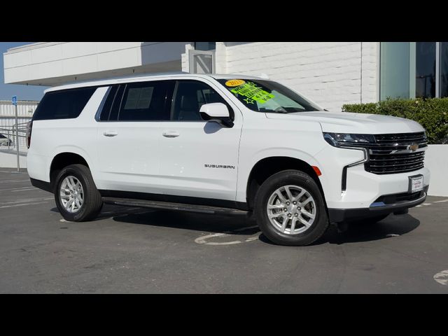 2023 Chevrolet Suburban LT