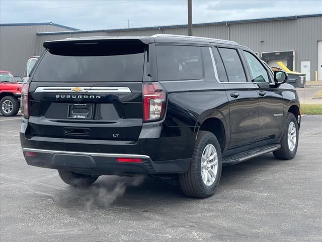 2023 Chevrolet Suburban LT