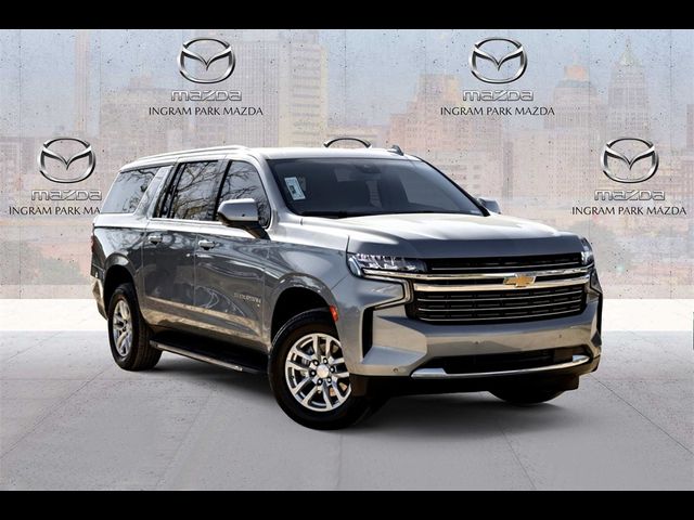 2023 Chevrolet Suburban LT