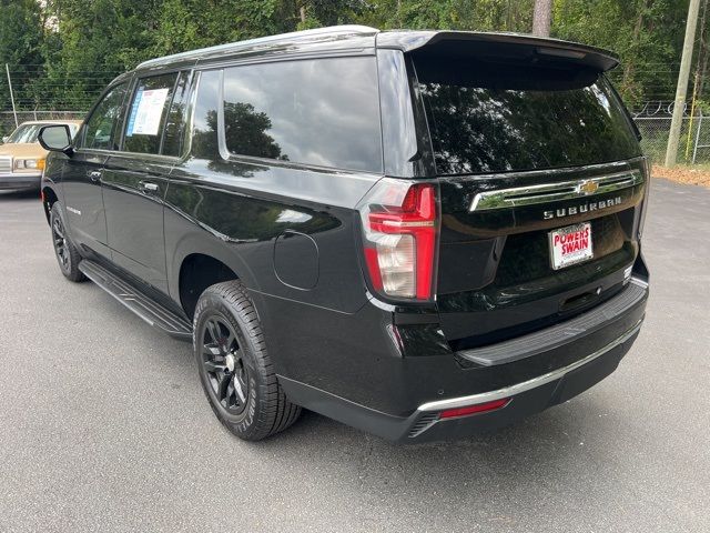 2023 Chevrolet Suburban LT