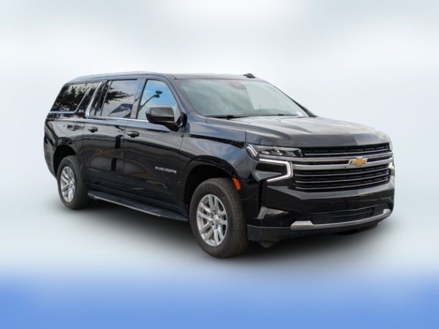 2023 Chevrolet Suburban LT