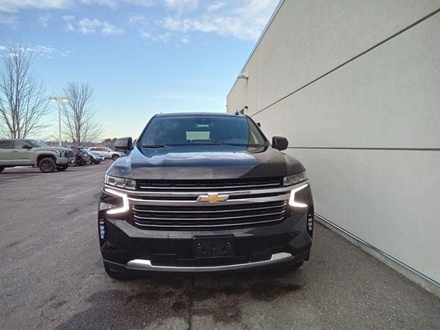 2023 Chevrolet Suburban LT