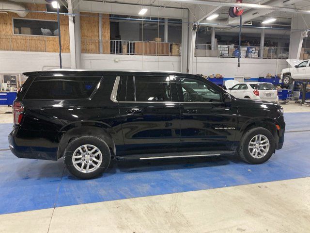 2023 Chevrolet Suburban LT