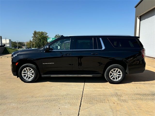 2023 Chevrolet Suburban LT