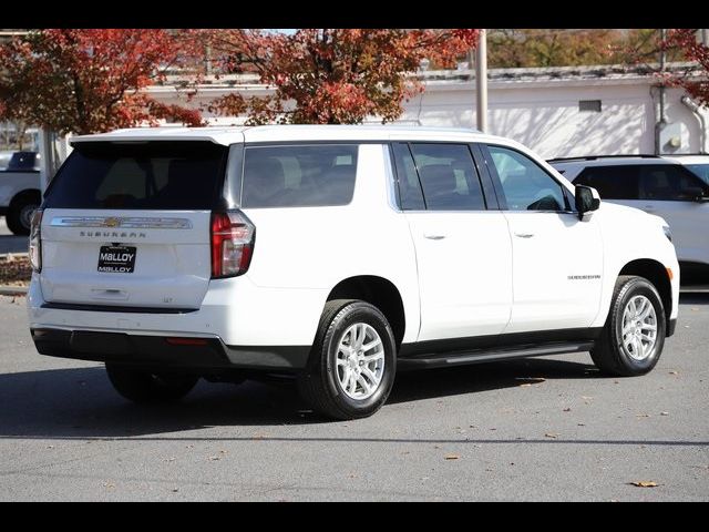 2023 Chevrolet Suburban LT