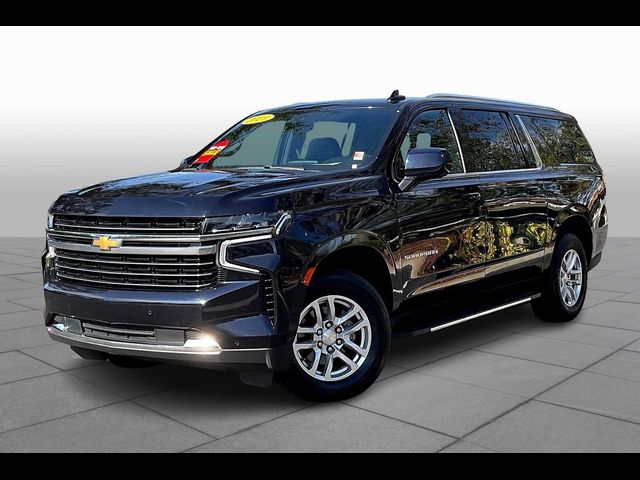 2023 Chevrolet Suburban LT