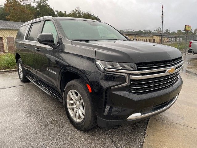 2023 Chevrolet Suburban LT