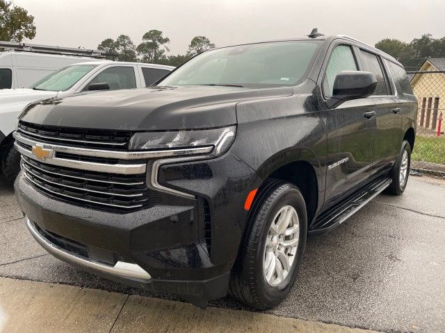 2023 Chevrolet Suburban LT