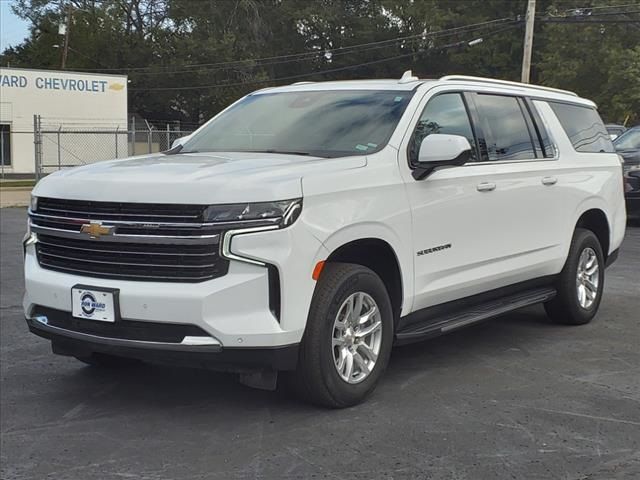 2023 Chevrolet Suburban LT