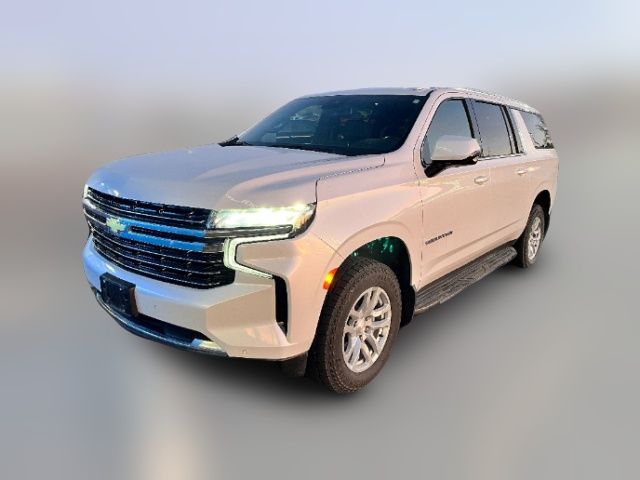 2023 Chevrolet Suburban LT