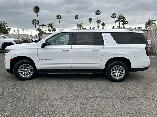 2023 Chevrolet Suburban LT