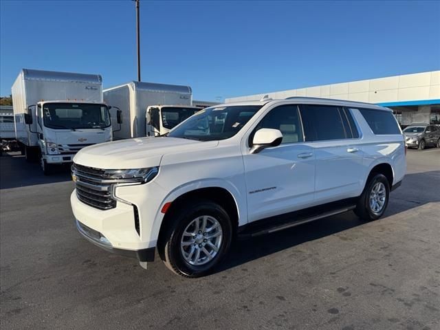 2023 Chevrolet Suburban LT