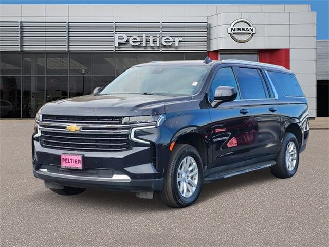 2023 Chevrolet Suburban LT