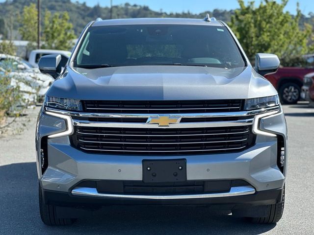2023 Chevrolet Suburban LT