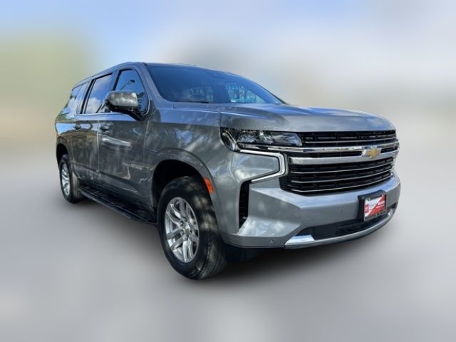 2023 Chevrolet Suburban LT