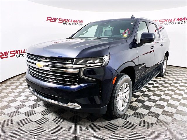 2023 Chevrolet Suburban LT