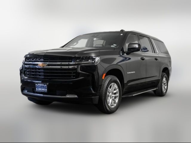 2023 Chevrolet Suburban LT