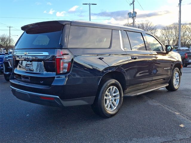 2023 Chevrolet Suburban LT