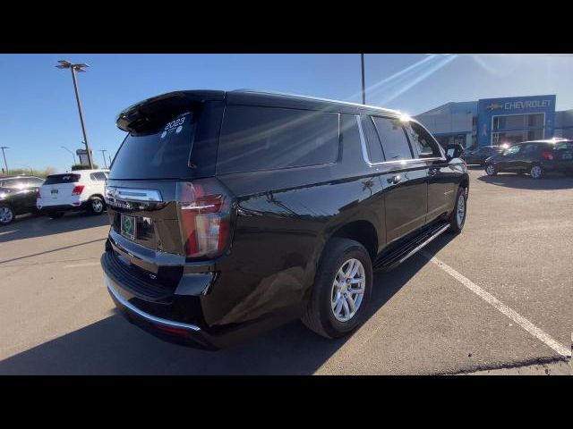 2023 Chevrolet Suburban LT