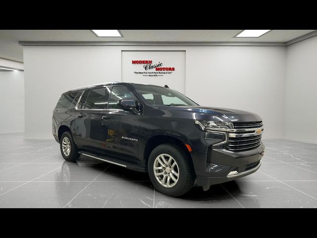 2023 Chevrolet Suburban LT