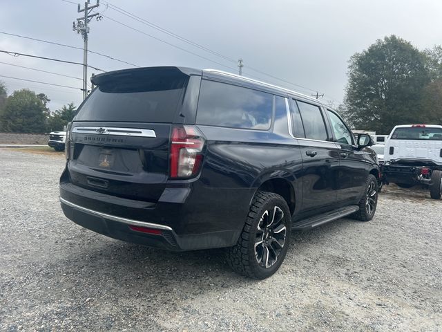 2023 Chevrolet Suburban LT