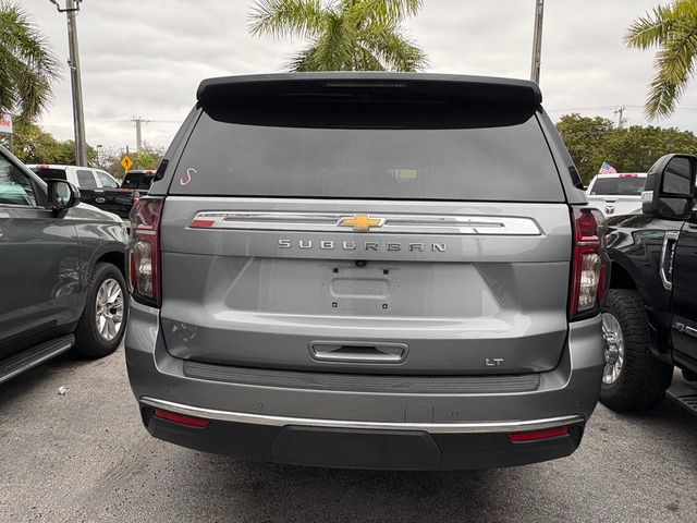 2023 Chevrolet Suburban LT