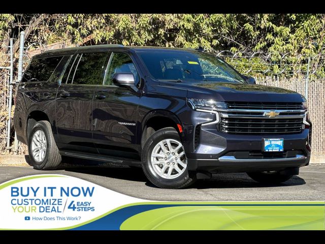 2023 Chevrolet Suburban LT