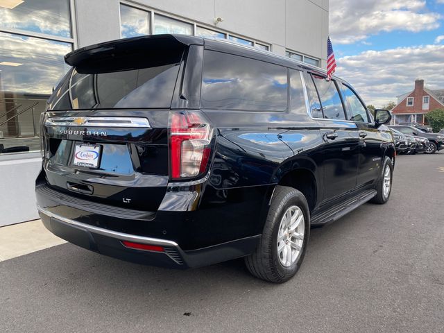 2023 Chevrolet Suburban LT