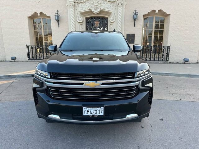 2023 Chevrolet Suburban LT