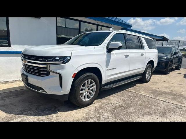 2023 Chevrolet Suburban LT