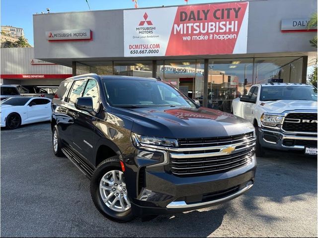 2023 Chevrolet Suburban LT