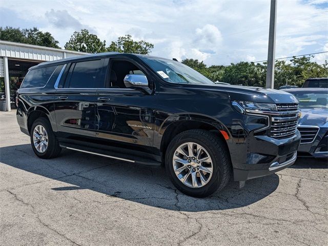 2023 Chevrolet Suburban Premier