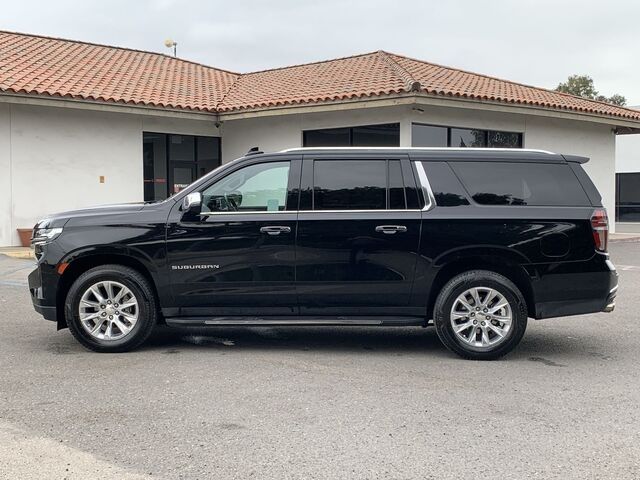 2023 Chevrolet Suburban Premier