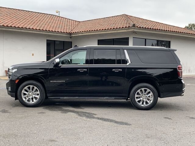 2023 Chevrolet Suburban Premier