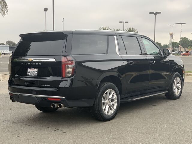 2023 Chevrolet Suburban Premier