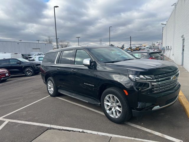 2023 Chevrolet Suburban Premier