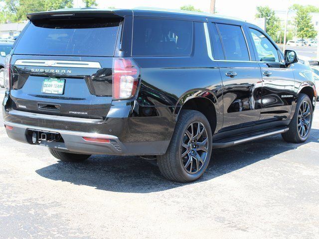 2023 Chevrolet Suburban Premier