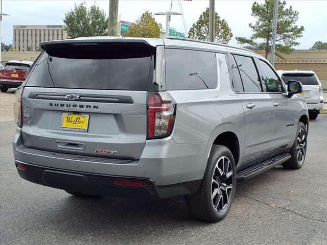 2023 Chevrolet Suburban RST